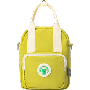 uek儿童斜挎包女孩男童2023年新款小学生时尚轻化出行轻便手提包