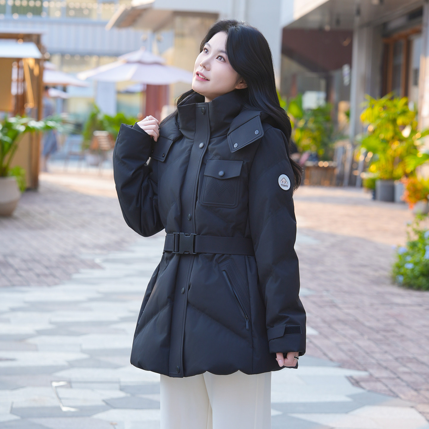 鹅绒羽绒服女中长款2026冬季新款小个子收腰连帽今年流行爆款外套