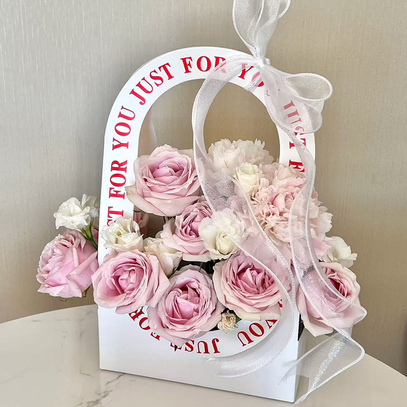 璀璨母亲节烫金手提花盒鲜花包装