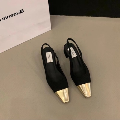 粗跟中空尖头镂空中跟凉鞋