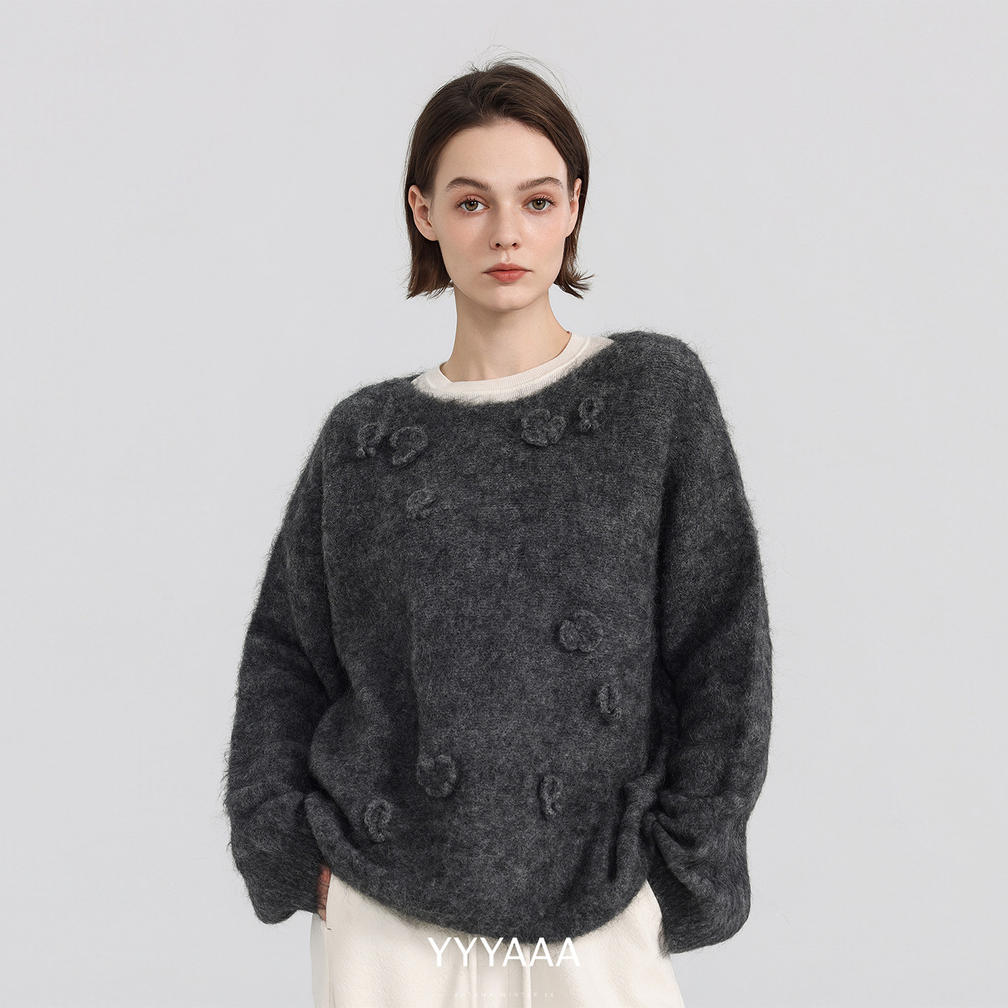 YYYAAA法式重工手工缝立体小花羊驼毛一字领针织套衫