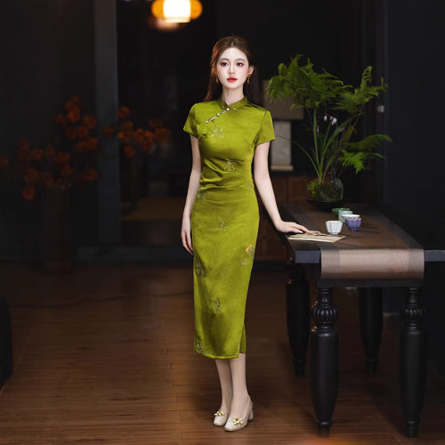 一珂锦绣女装懿菲奥黛2026新款一城风絮俏娘鱼年轻新中式绝美旗袍