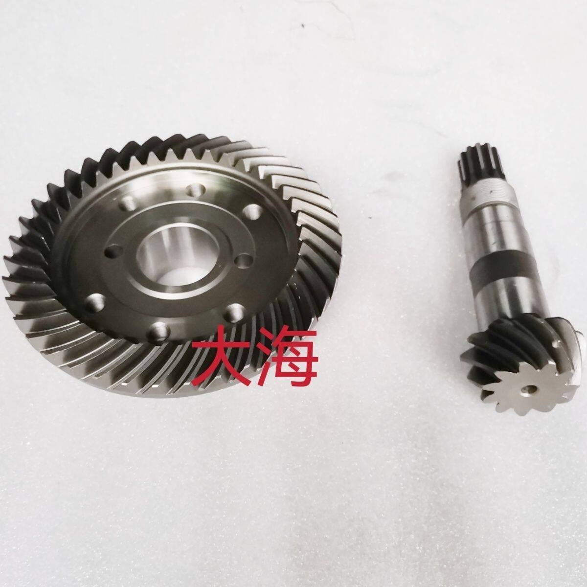 东方红拖拉机配件ME304 354 404 454前驱锥齿副11齿12键39齿长180