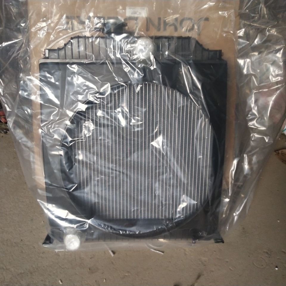约翰迪尔国三拖拉机水箱3B484 404 454散热器水箱原厂