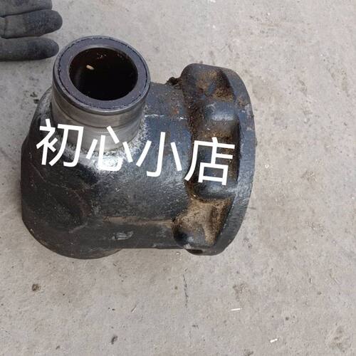 约翰迪尔拖拉机配件554 5B554 604 704立轴壳立轴壳体