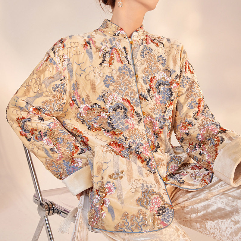 新款国风新中式上衣女2026秋冬季重工亮片刺绣设计棉服外套唐装女