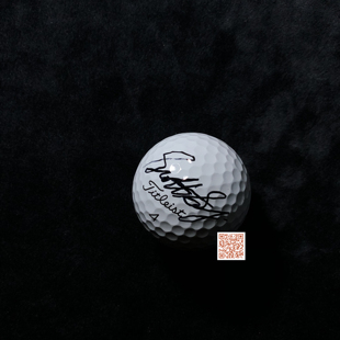 亲笔签名高尔夫球 Scheffler 送透明展示盒 Scottie 斯科蒂舍夫勒