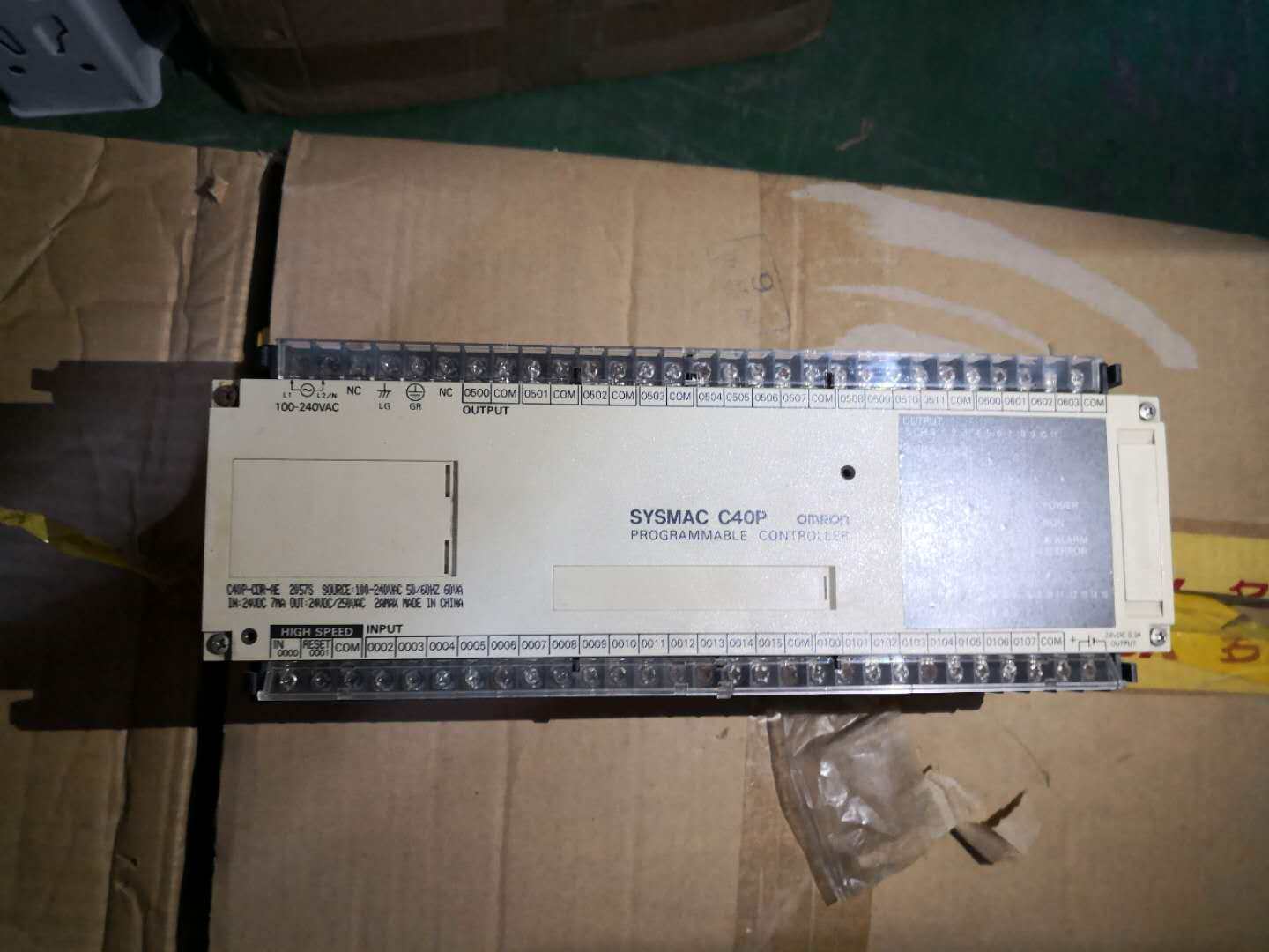 SYSMAC  C40    OMRON可编程控制器