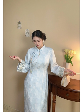 蓝绣【自制款】新中式蓝色提花素雅高级新中式旗袍连衣裙大码胖mm