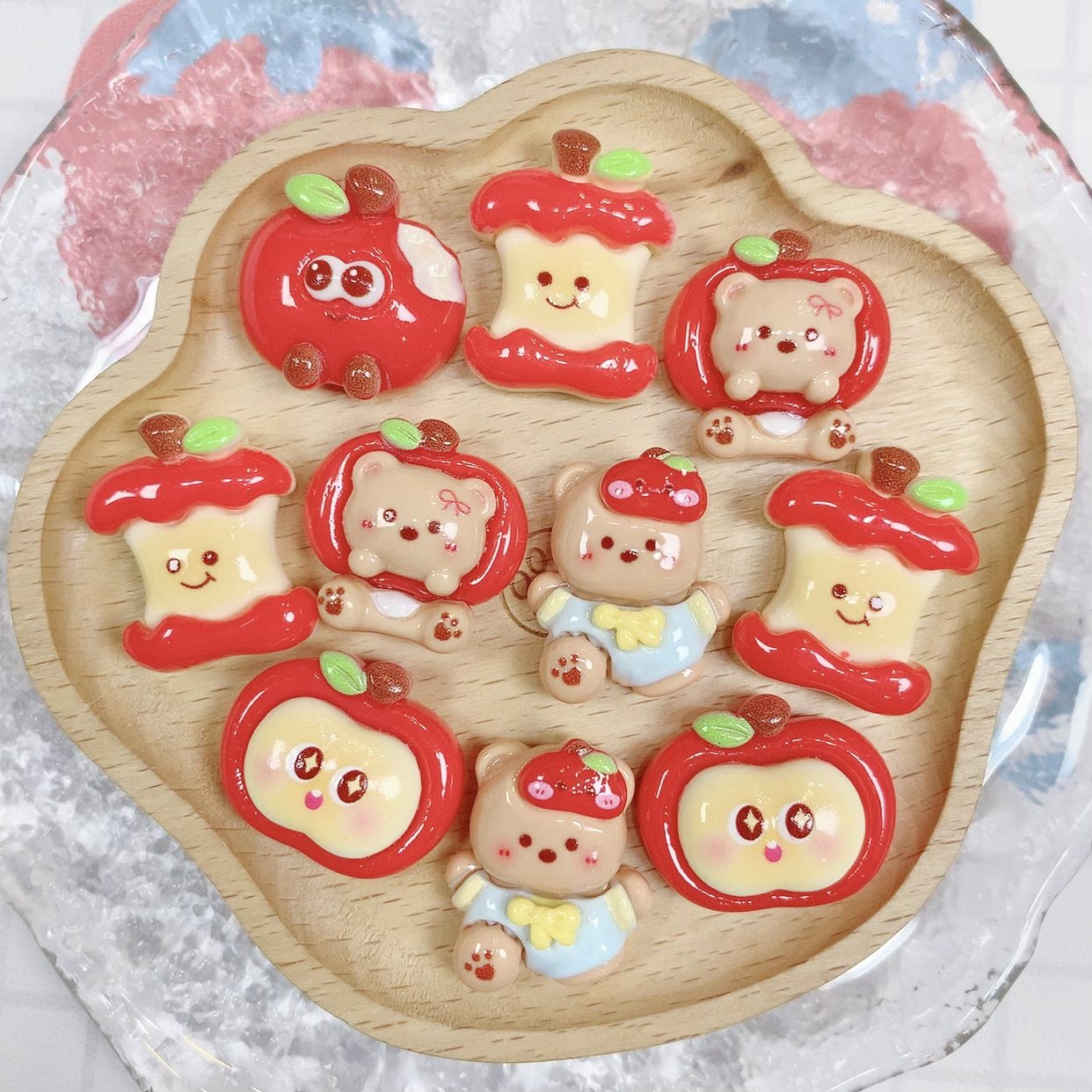 卡通苹果小熊 亮面树脂配件儿童手工diy发夹奶油胶手机壳鞋花材料,饰品/流行首饰/时尚饰品新,其他DIY饰品配件,淘宝优惠券,粉丝福利购,淘宝优惠卷