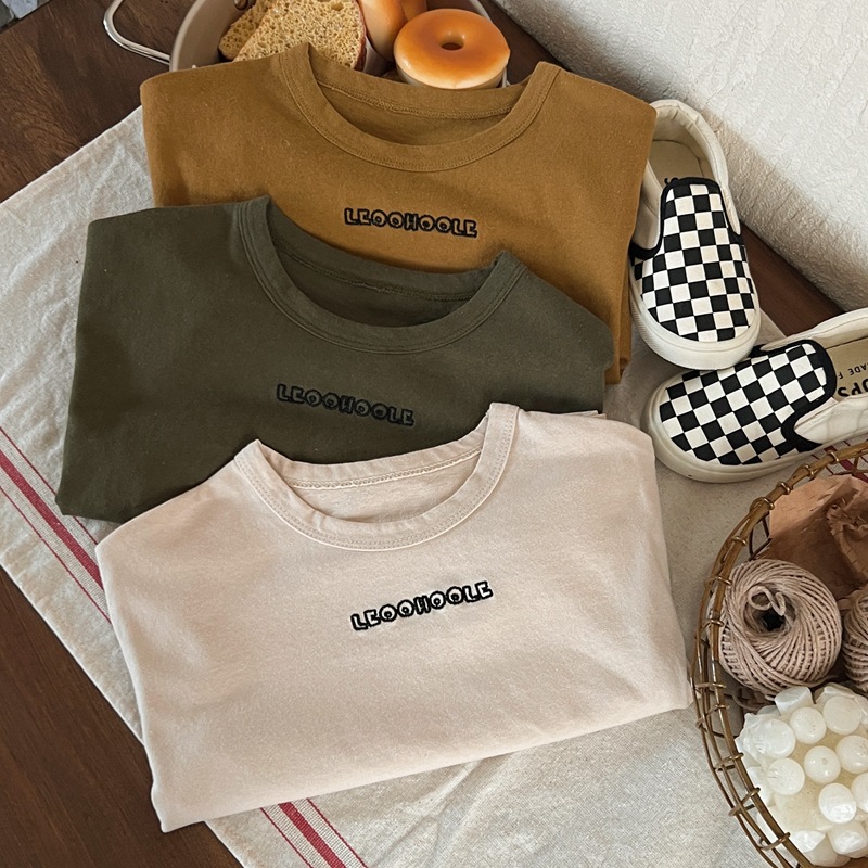 圆领休闲长袖字母T恤衫