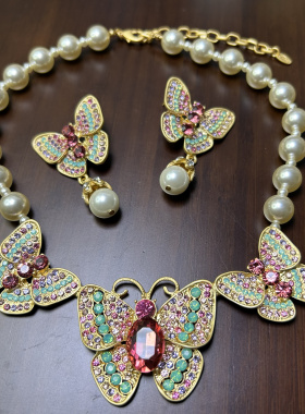 复古风镶彩色钻蝴蝶项链琉璃珠套装高级中古琉璃珍珠毛衣链