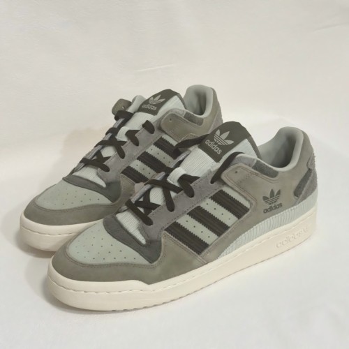 adidas三叶草FORUMLOW板鞋