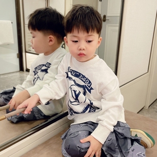 高定童装2025新款儿童卫衣男童春秋款徽章图案打底衫男孩上衣洋气