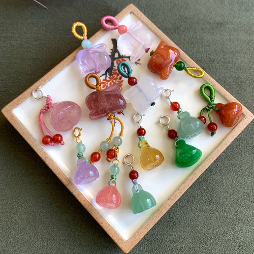 天然玉石兔子小滴溜莲蓬吊坠吊饰