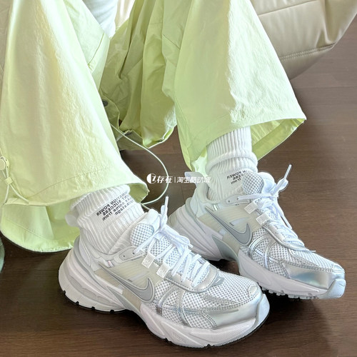 网面复古运动休闲跑鞋Nike/耐克