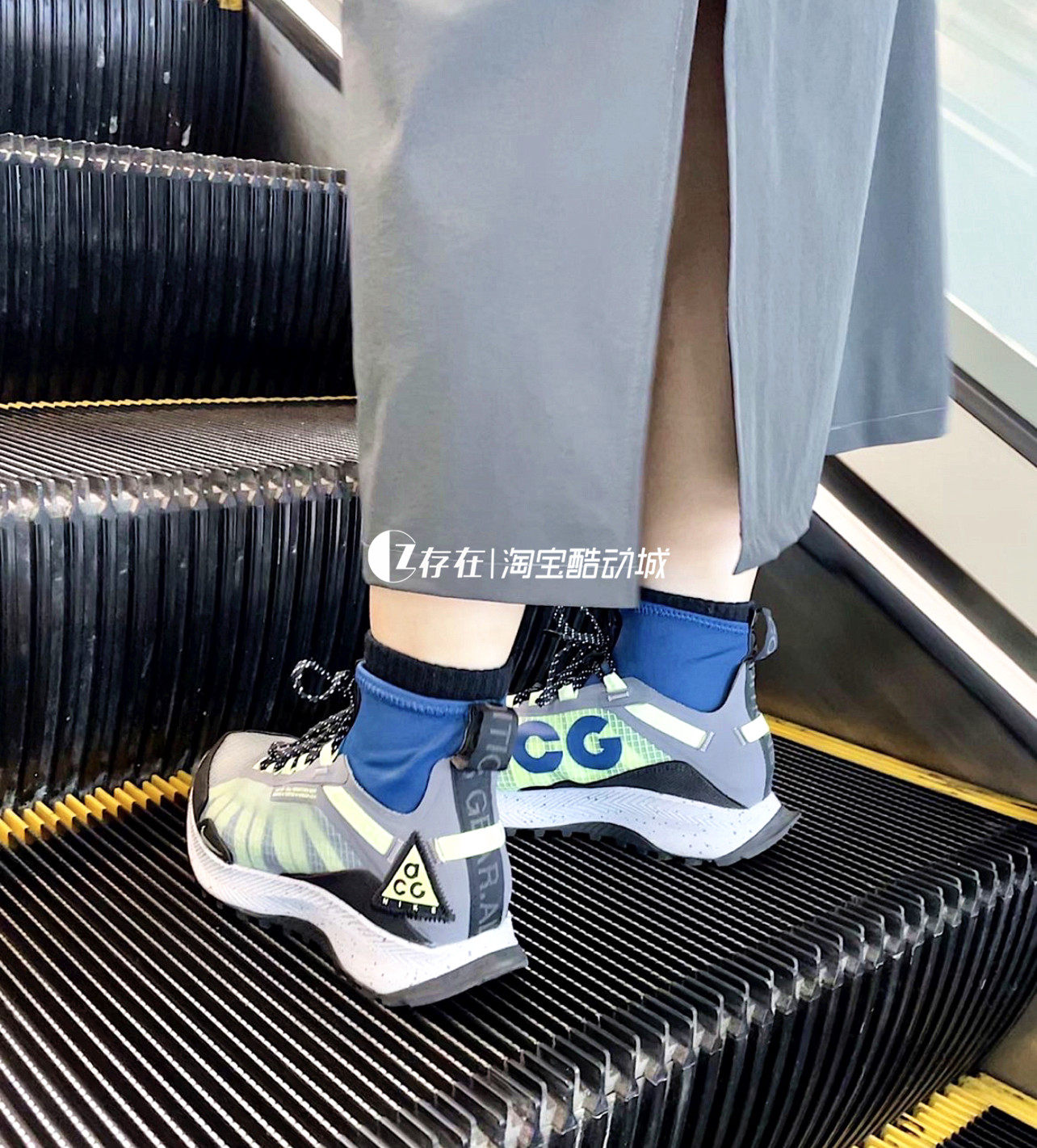 Nike/耐克 ACG ZOOM 男女户外机能反光袜套运动休闲鞋 CQ0076-600