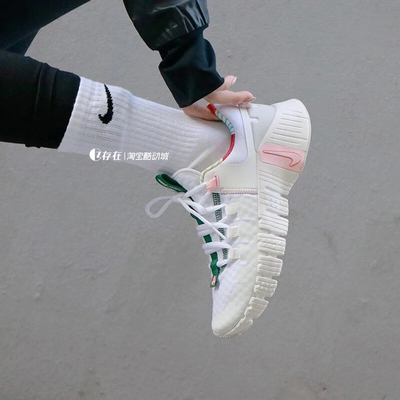 Nike/耐克女低帮运动训练休闲鞋