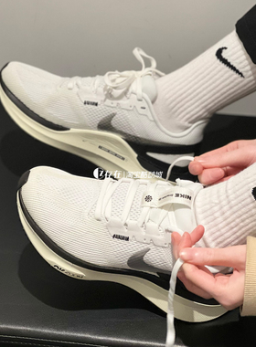 Nike/耐克 Zoom Structure 25 女子缓震透气运动跑步鞋DJ7884-104