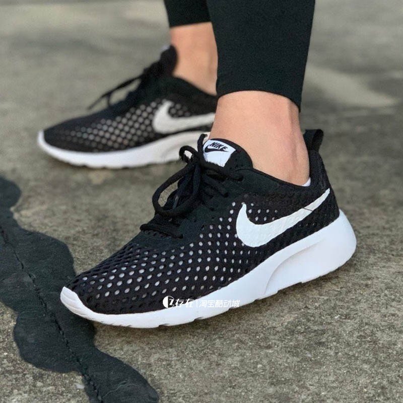 Nike/耐克黑白运动休闲鞋