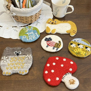 尼泊尔羊毛毡杯垫手工成品蘑菇/地球/猫咪/动物桌面绝缘隔热垫