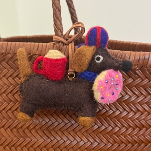 尼泊尔手工羊毛毡挂件可爱派对小狗钥匙扣礼物汽车钥匙包挂件