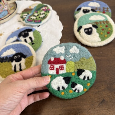 尼泊尔手工羊毛毡杯垫防烫桌面隔热垫卡通可爱吸水创意碗垫耐高温