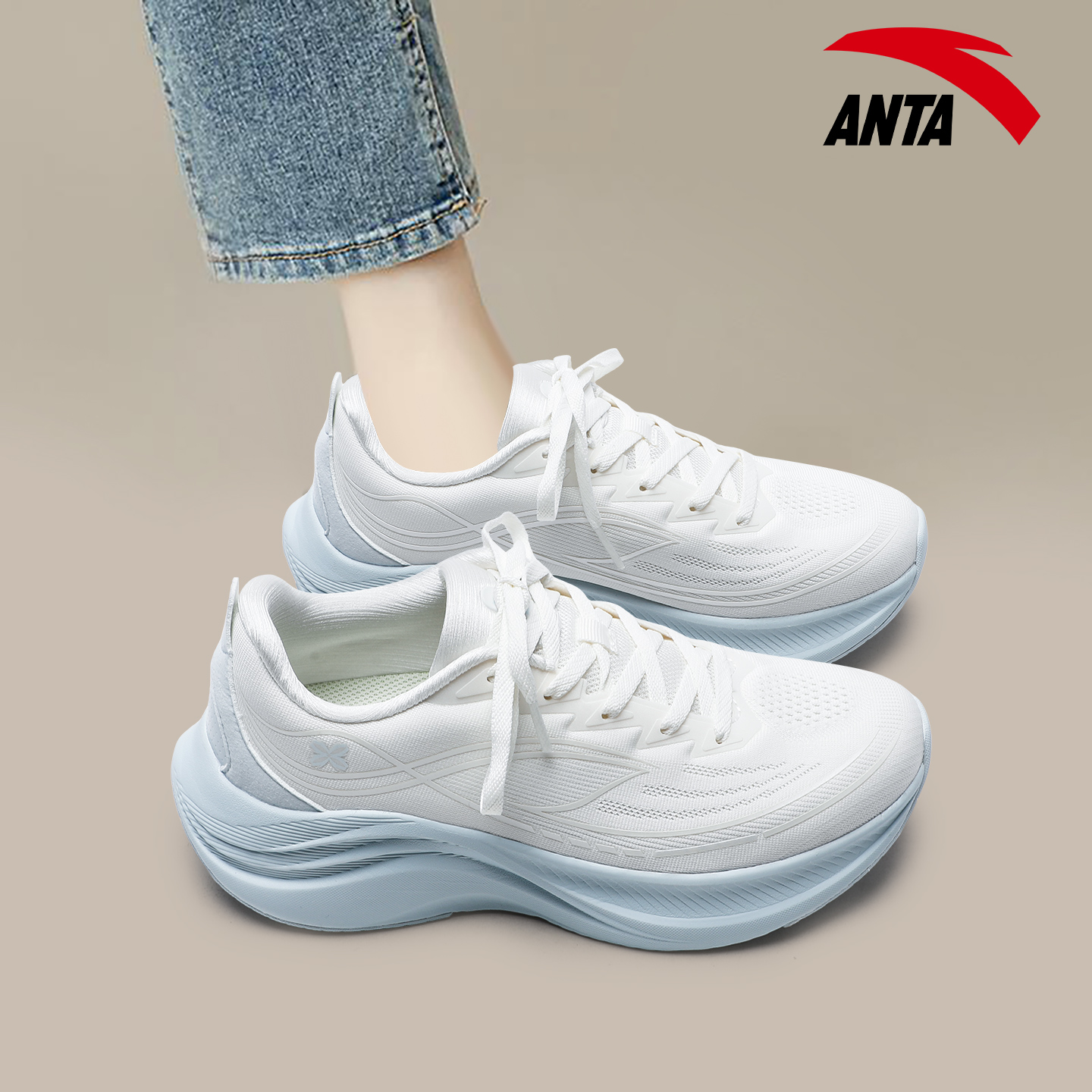 安踏跑步鞋女蓝色元气叶子6学生冬季新款厚网保暖官网旗舰运动鞋