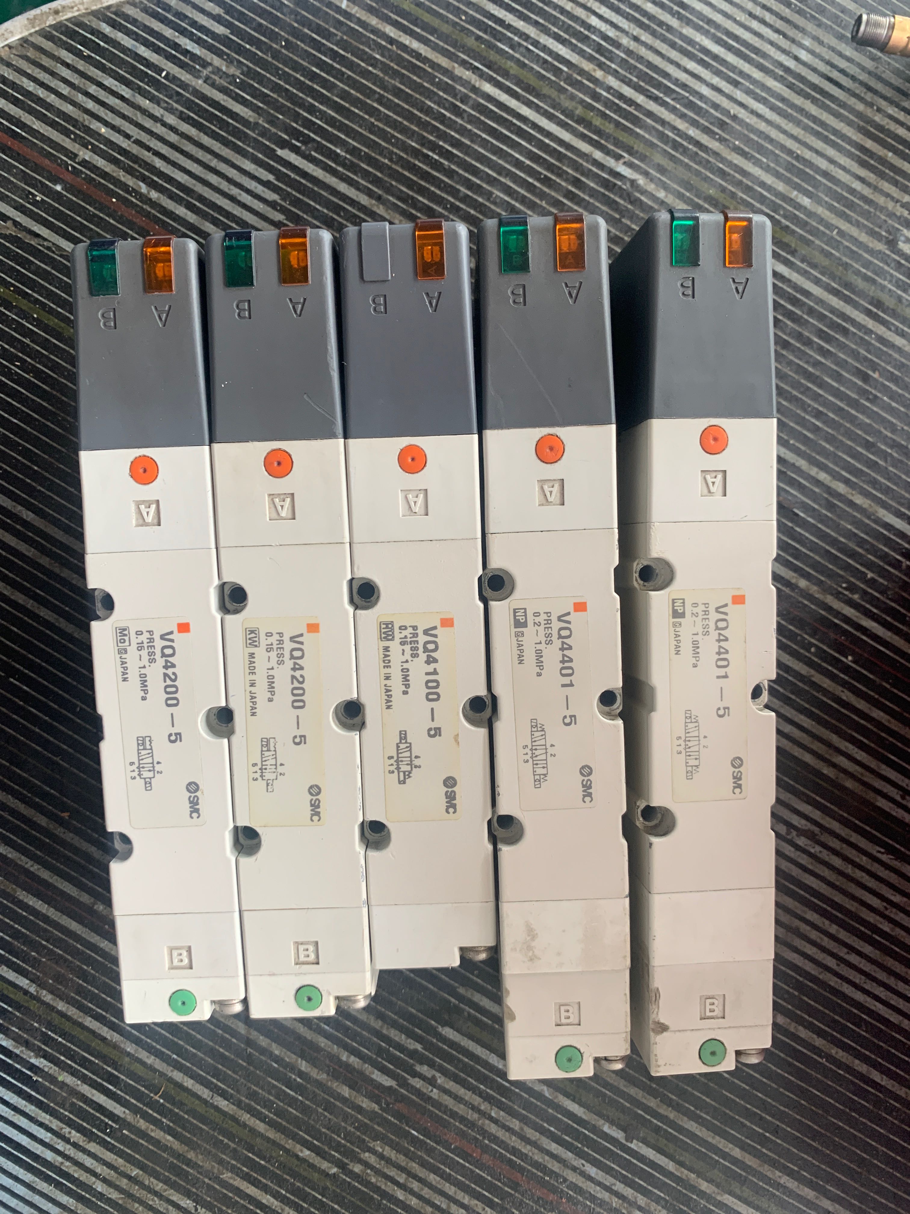 SMC VQ4101 4201 4300 4400-5 51/w电磁阀 原装正品拆机