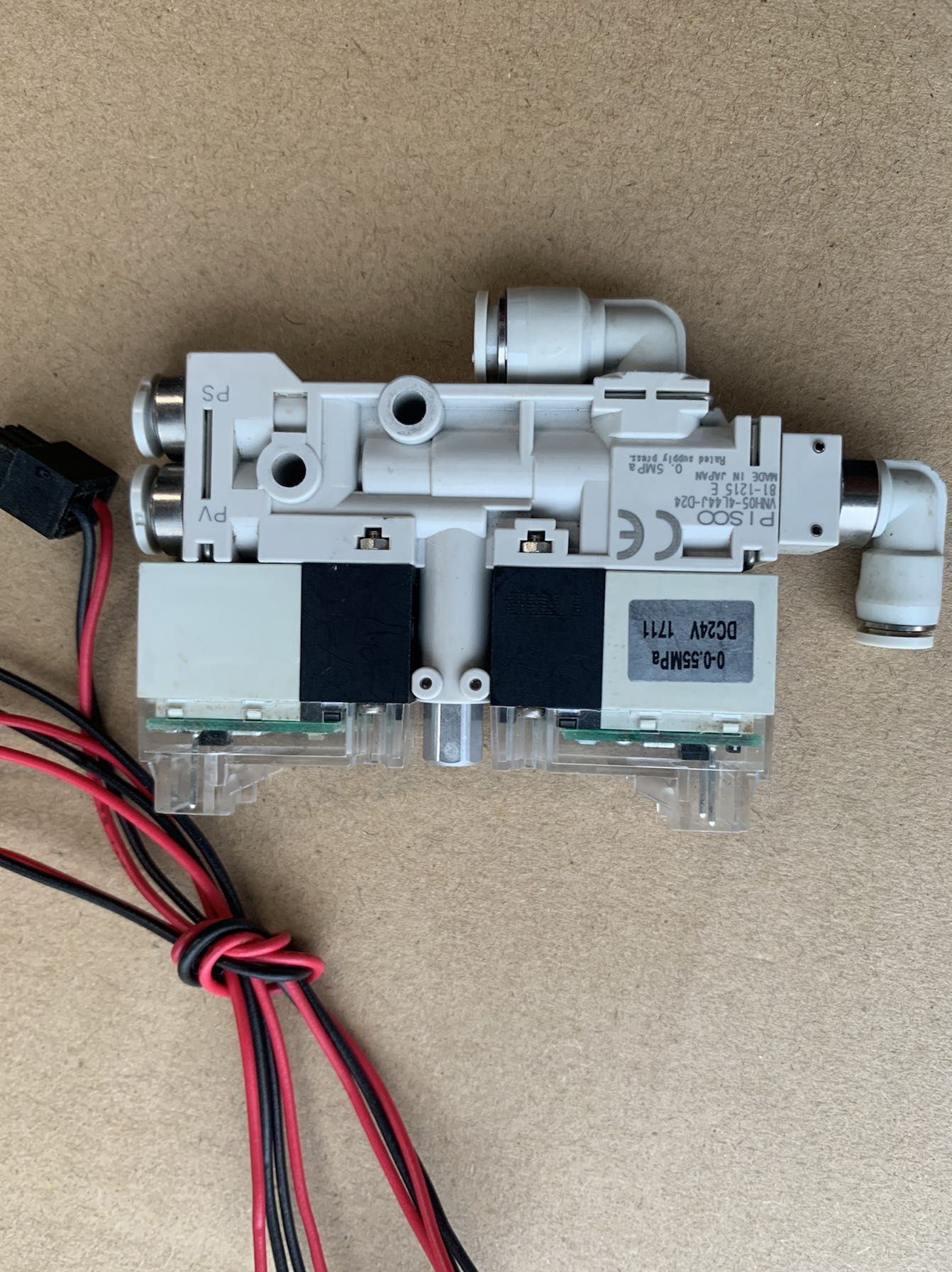 PISCO VNH05-4L44J-024 81-1215E 真空发生器 九新