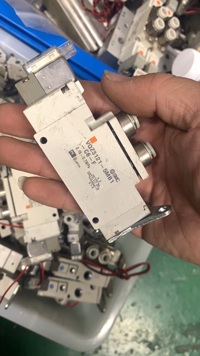 SMC VQZ3121-5MB1-C6/C8 电磁阀 两位五通阀 正品拆机