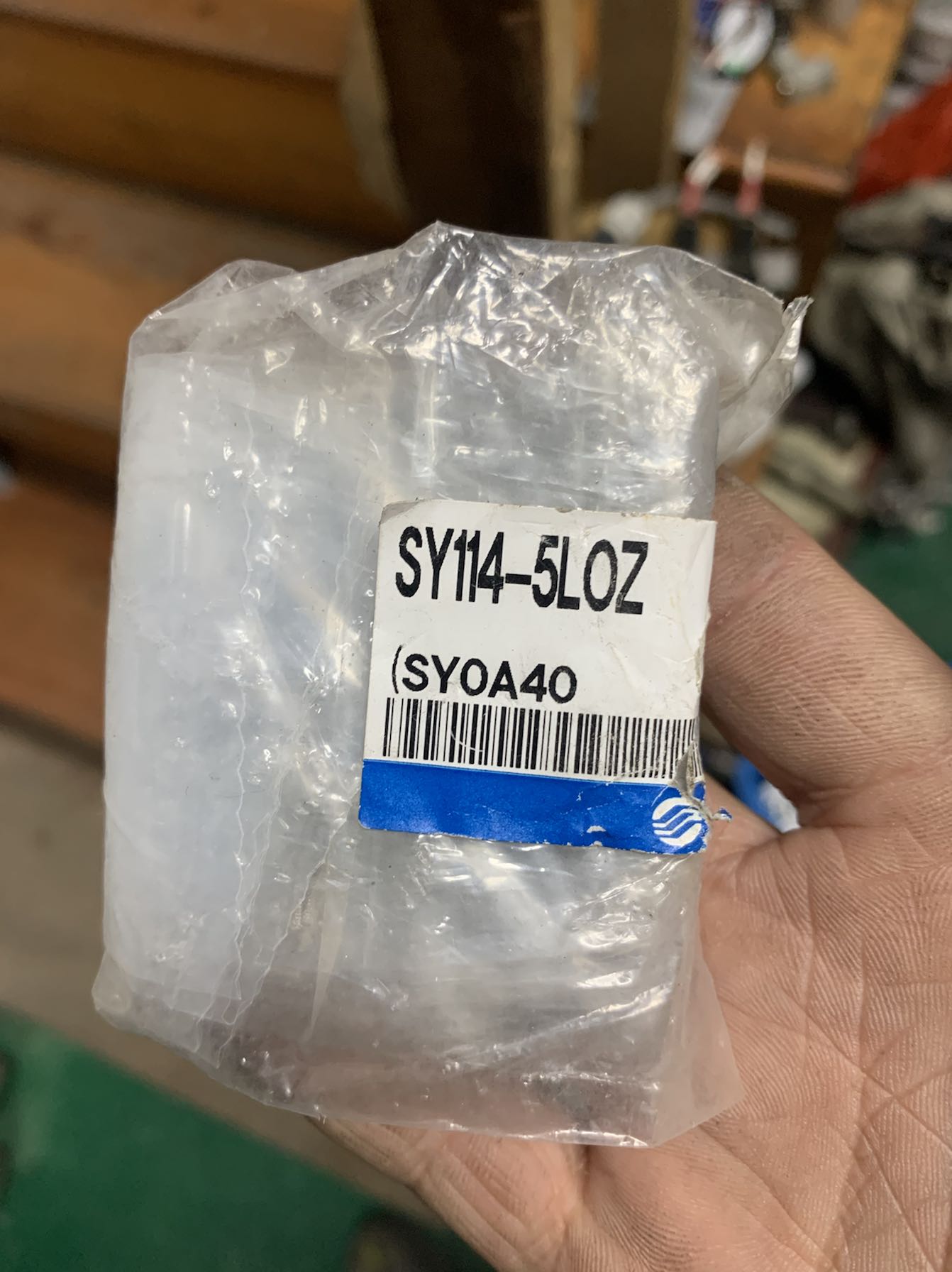 SMC SY114-5L0Z 电磁阀 原装正品 进口
