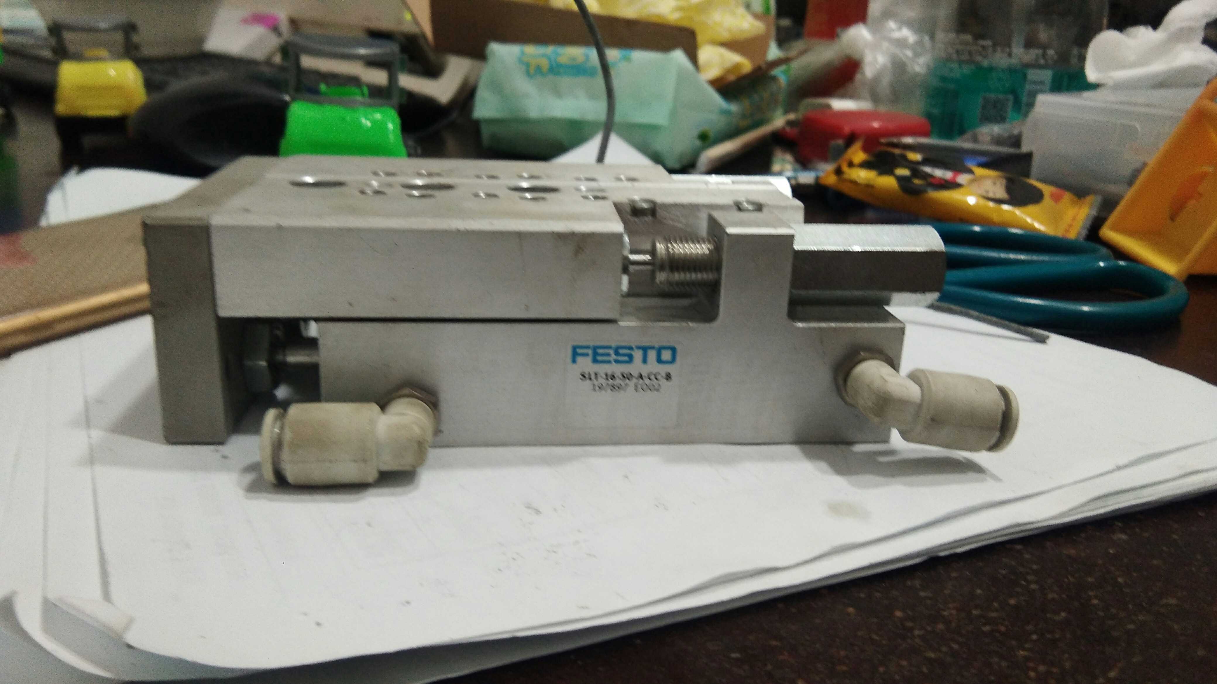 FESTO SLT-16-50-A-CC-B 滑台气缸 197897 成色新