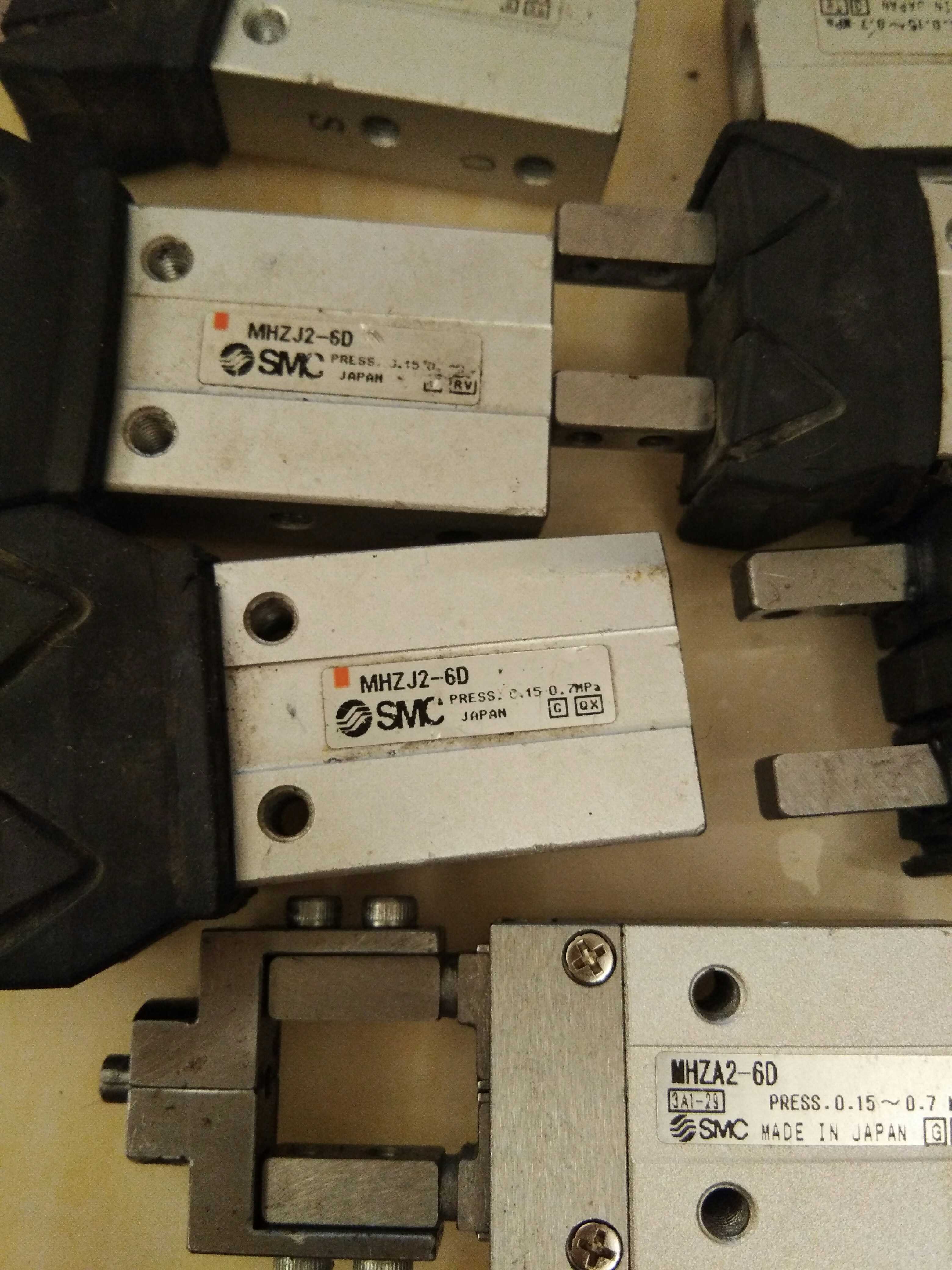 SMC MHZJ2-6D 气缸 气动手指 MHZA2-6D 带防尘罩 拆机件