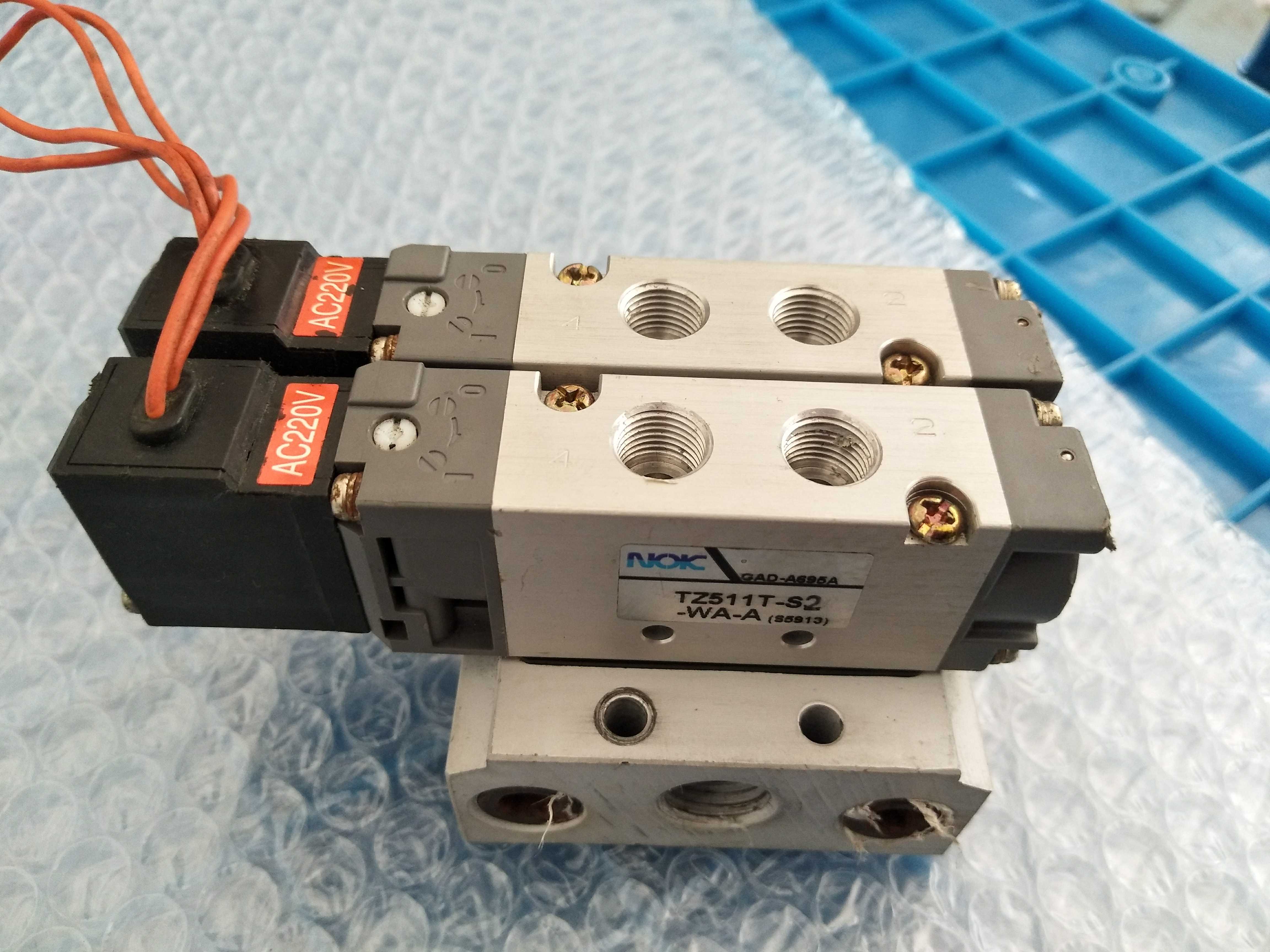 NOK TZ511T-S2-WA-A AC220V的电磁阀 进口拆机 成色九成新