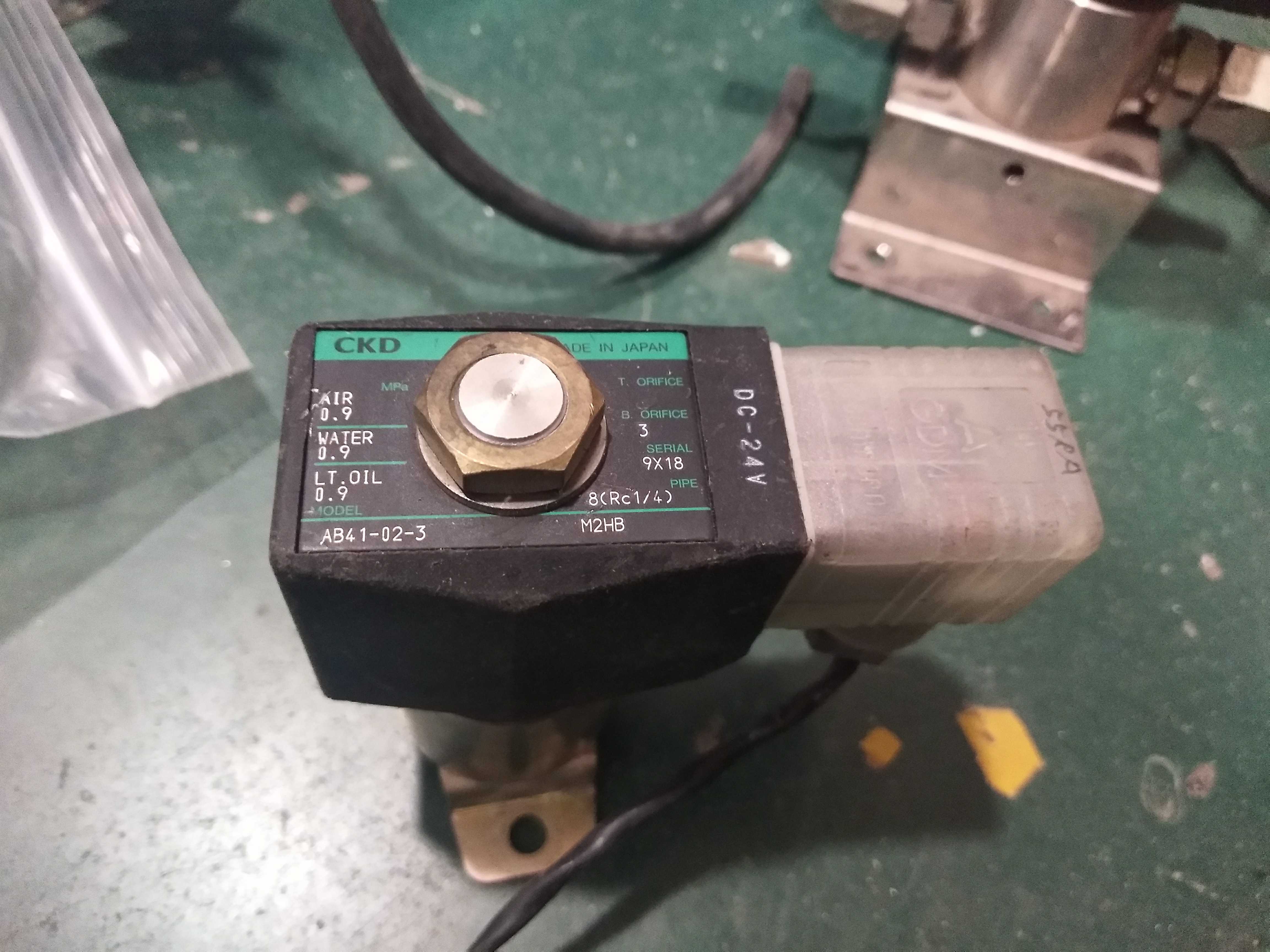 CKD AB41-02-3 电磁阀 进口拆机 原装正品 DV24 AV110 AC220