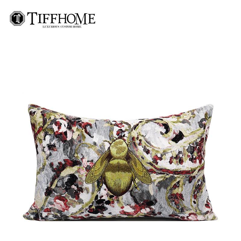 蒂芙家居样板间搭配抱枕美式轻奢植物花卉刺绣小蜜蜂方枕腰枕靠包