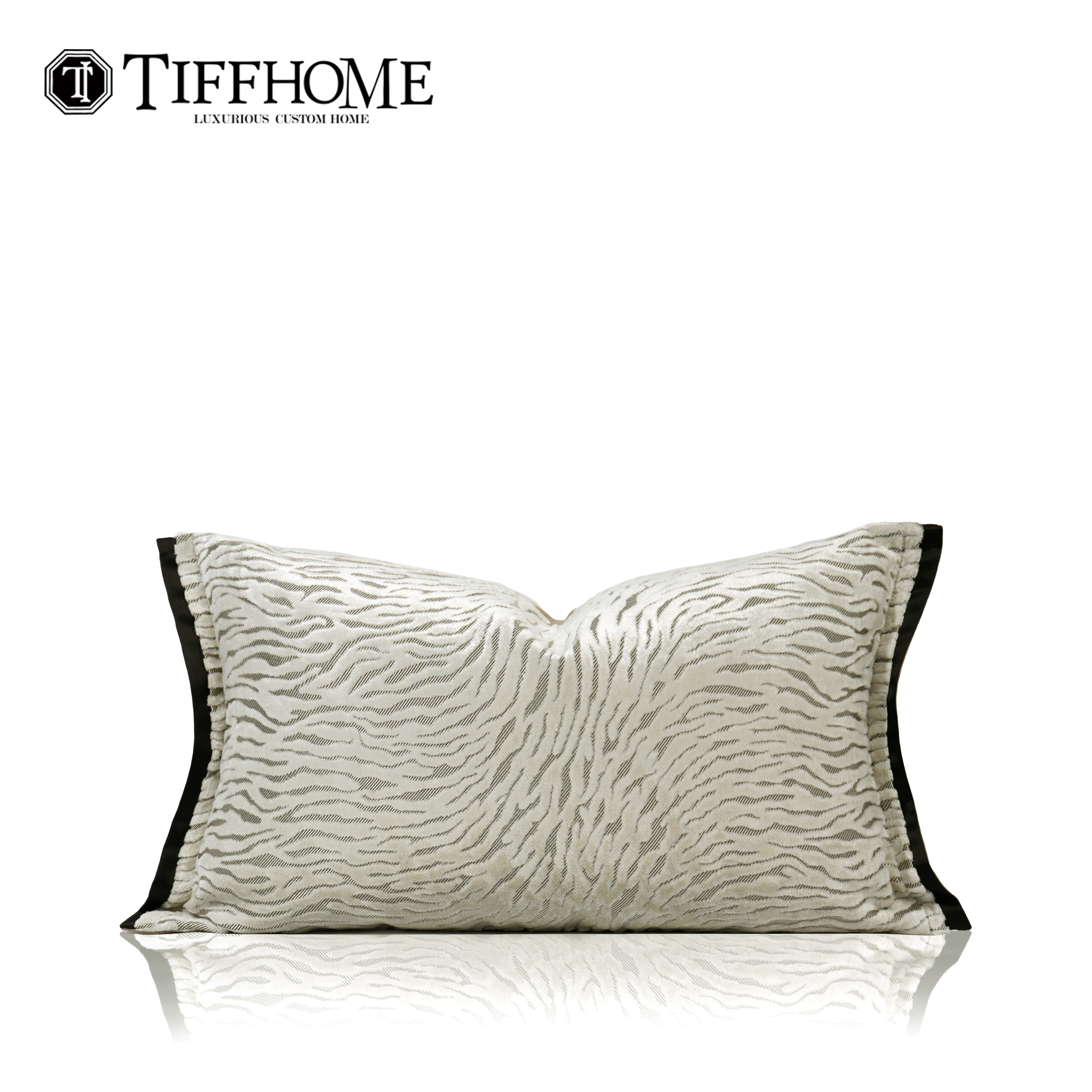 蒂芙家居米色高档奢华条纹抱枕
