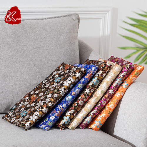 日本西阵织衣服花纹和风布料