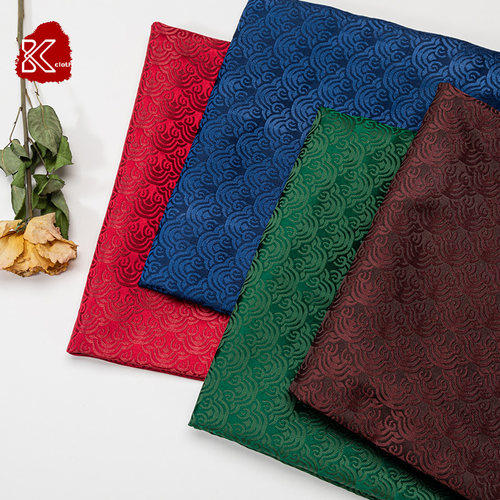 丝绸祥云礼服靠枕中式风织锦缎