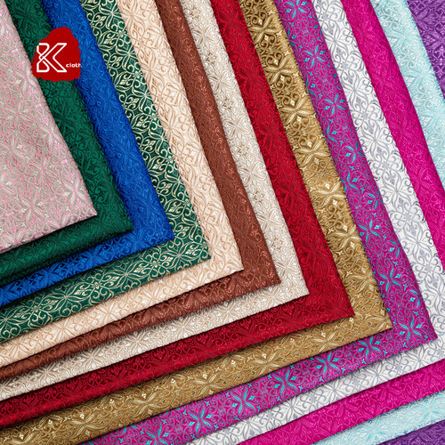 提花蒙古袍镶边抱枕汉服织锦缎