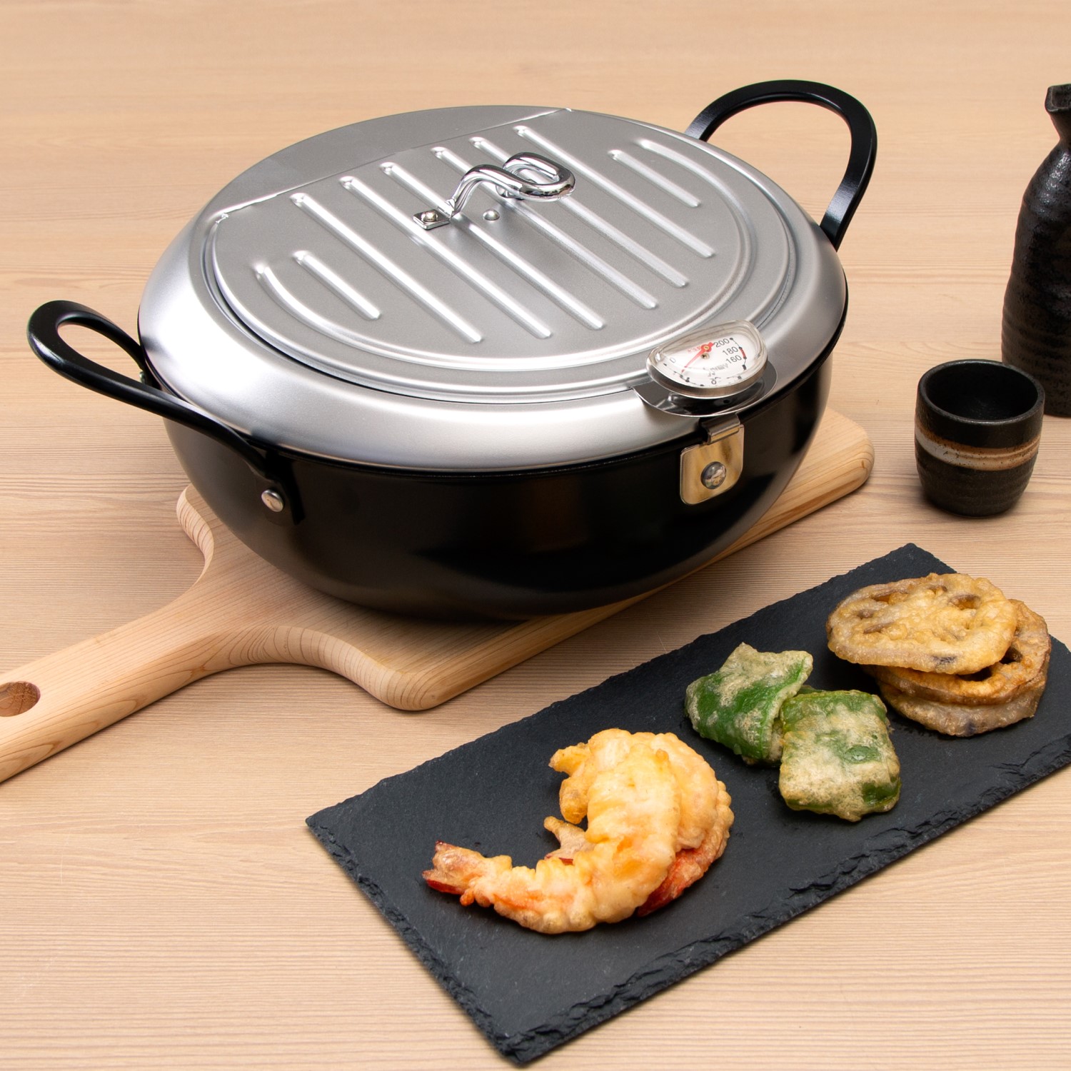 日本原装进口燕三条油炸锅带温度计家用厨房带盖铁制天妇罗炸锅