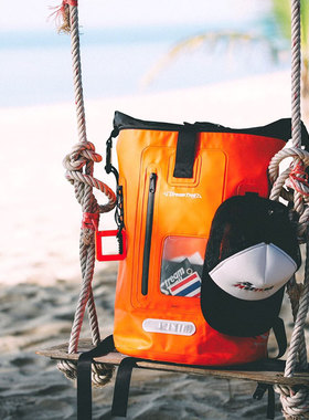 Stream Trail防水包滑雪游泳漂流溯溪冲浪潜水包户外旅行双肩包