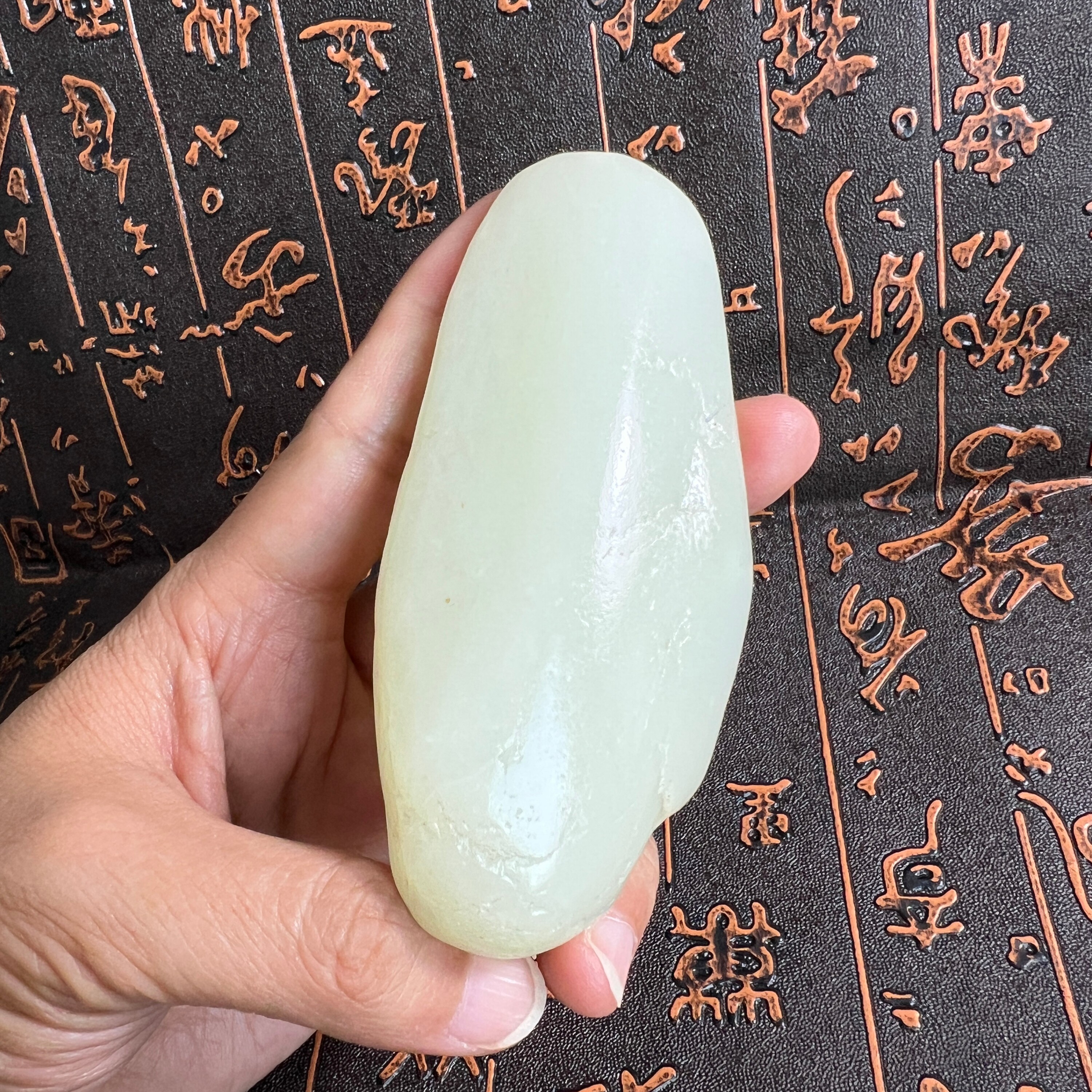 127g新疆和田白玉籽料原石把件 天然真皮玉龙河籽料油润一级白