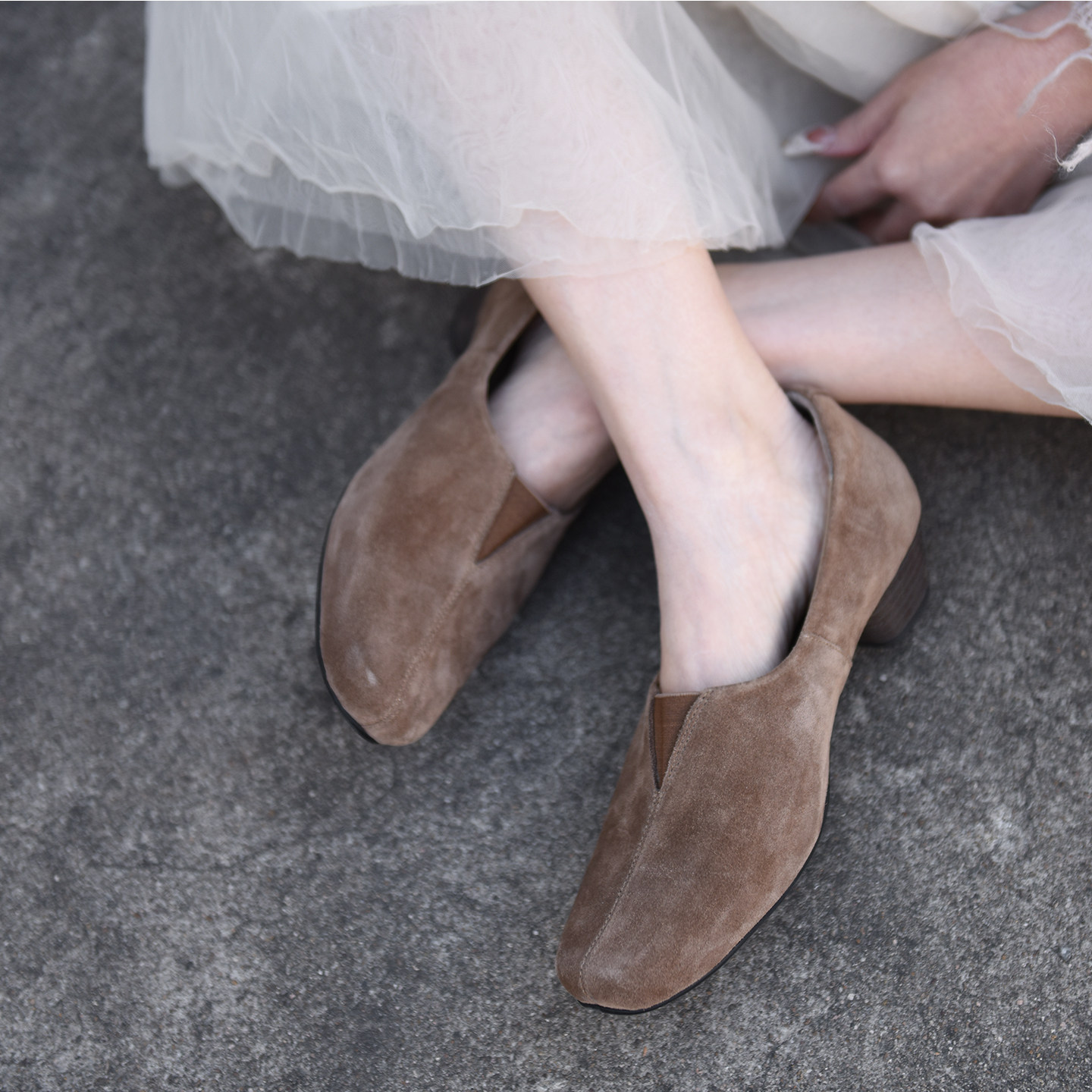 Artmu阿木真皮4cm粗跟高跟鞋女气质高级不累脚深口单鞋2026新款