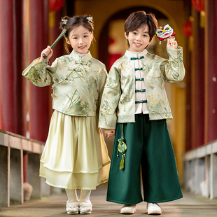 汉服男童秋冬加绒女童古装新中式国风亲子装唐装幼儿园民族演出服