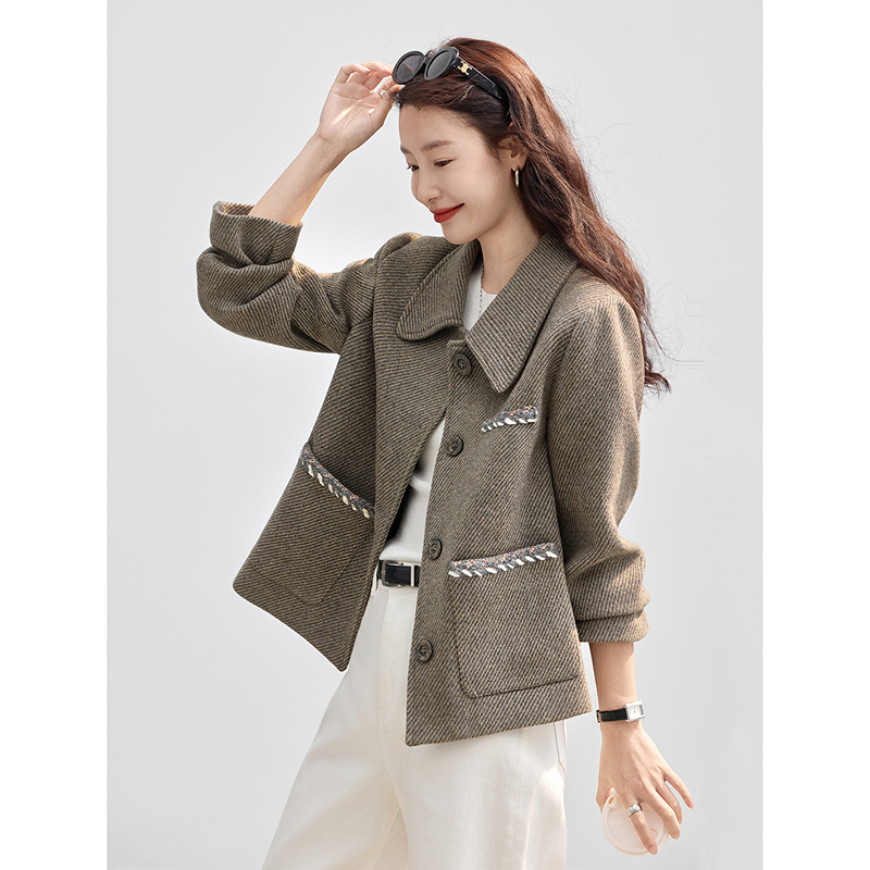 2025年新款秋季复古翻领羊毛夹克外套上衣女装SXWT25240