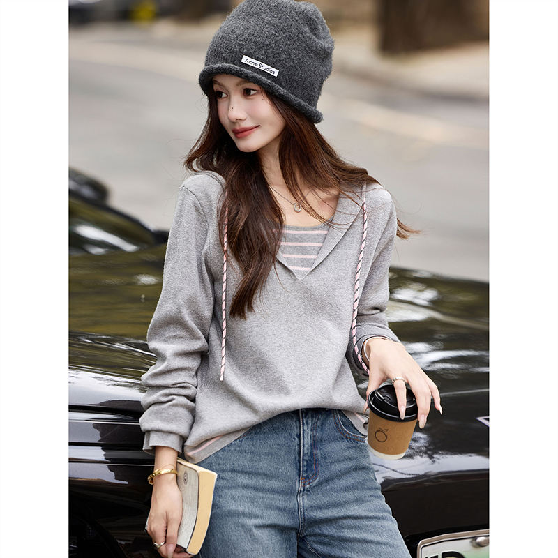2025年秋季新款女拼接休闲毛衣