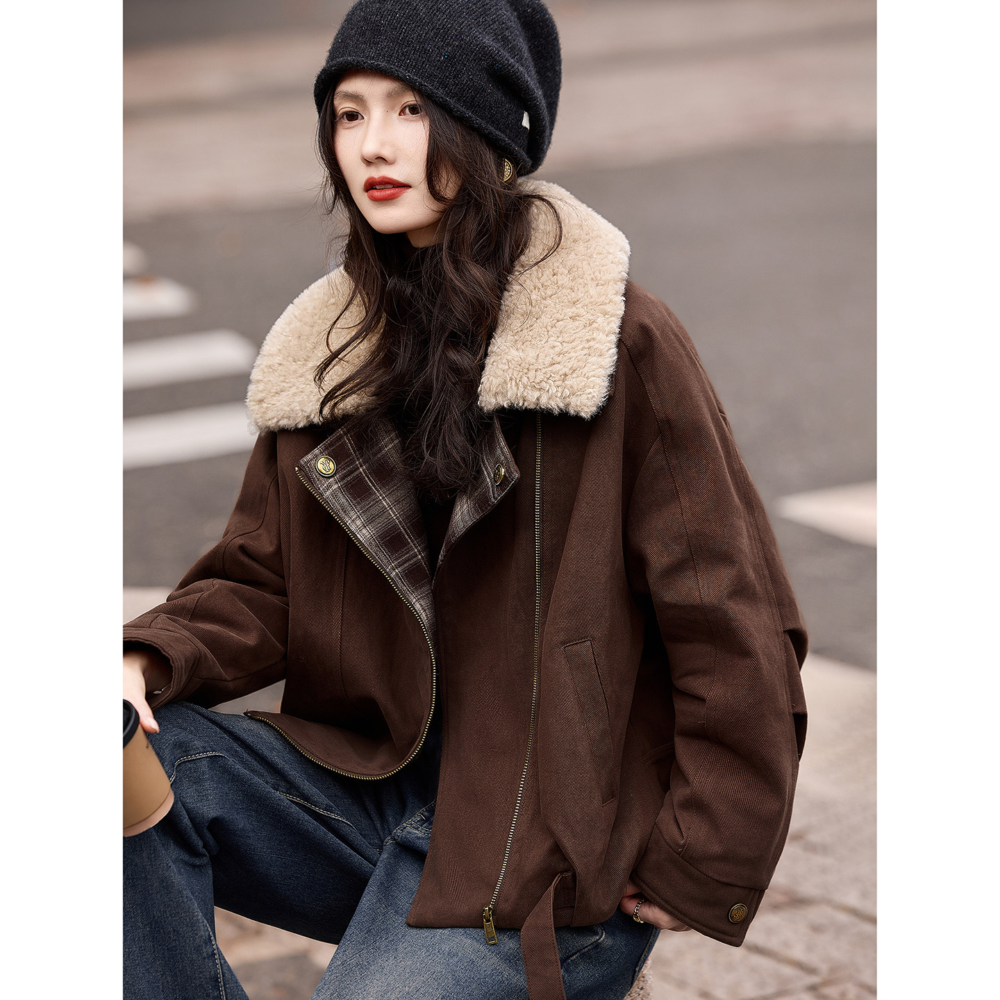 休闲毛绒翻领羽绒服外套