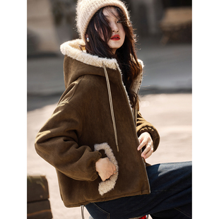 皮毛一体上衣女装 新款 乐园连帽拼接仿皮草外套2025年冬季 苏醒